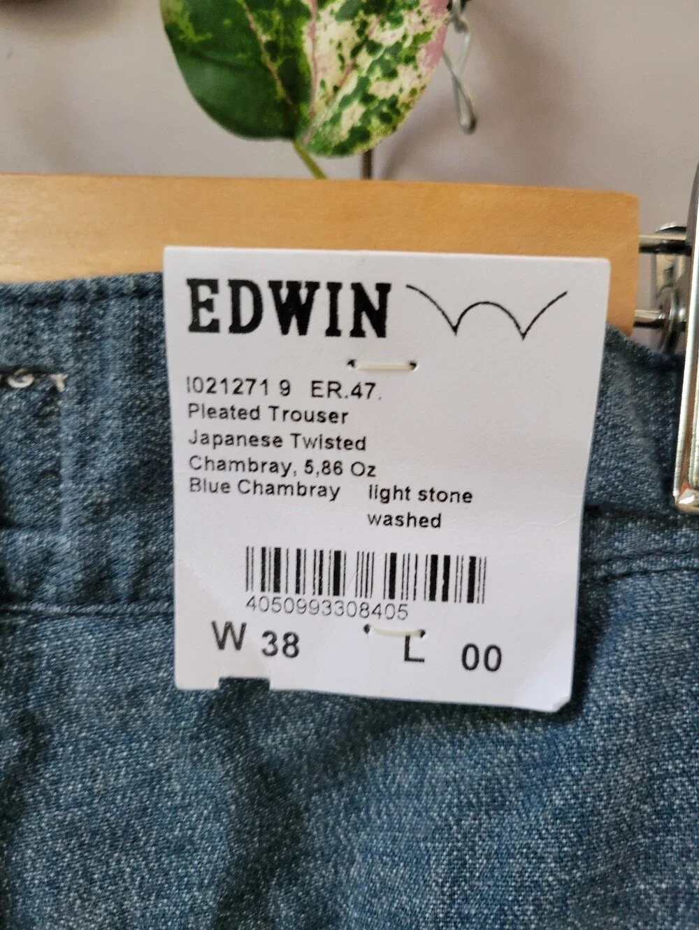 NEW Edwin Japanese Twisted Chambray Pleated Trouser Denim Pant Blue 38